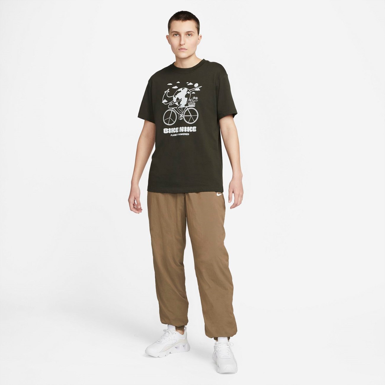 NIKE Γυναικείο T-shirt Earth Day DQ3047 - The Athlete's Foot